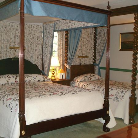 וויליאמסבורג Newport House Bed & Breakfast חדר תמונה